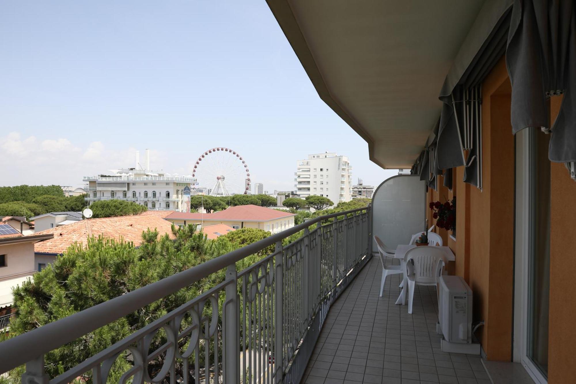 Residence Mariavittoria Lido di Jesolo Dış mekan fotoğraf