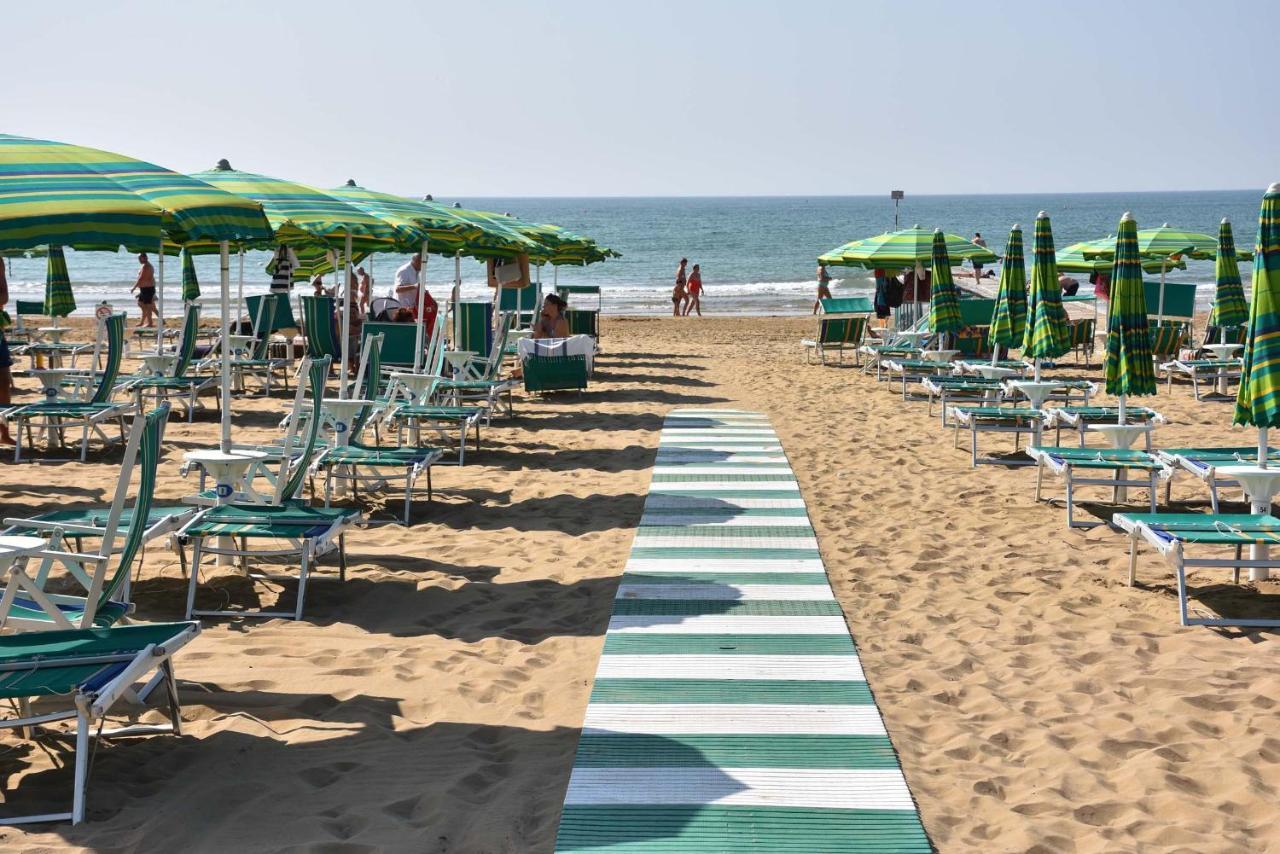 Residence Mariavittoria Lido di Jesolo Dış mekan fotoğraf